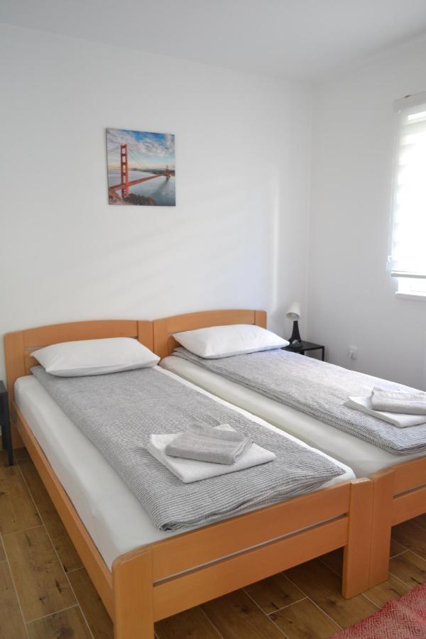 Mk Apartment *